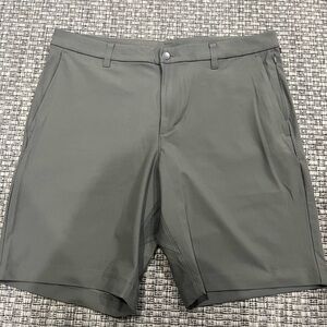 Lululemon Men's ABC Shorts Size 36